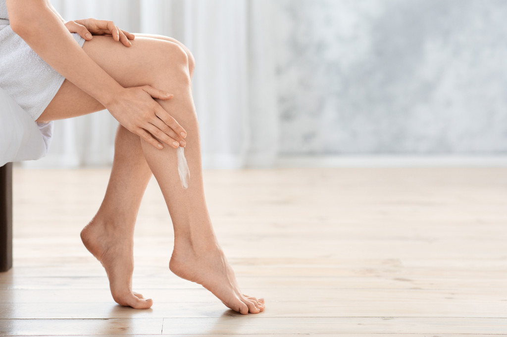 医師監修 鳥肌のようなブツブツは乾燥肌が原因 疑われる皮膚のトラブルについて解説 健栄生活 医師監修 鳥肌のようなブツブツは乾燥肌が原因 疑われる皮膚のトラブルについて解説 健栄生活