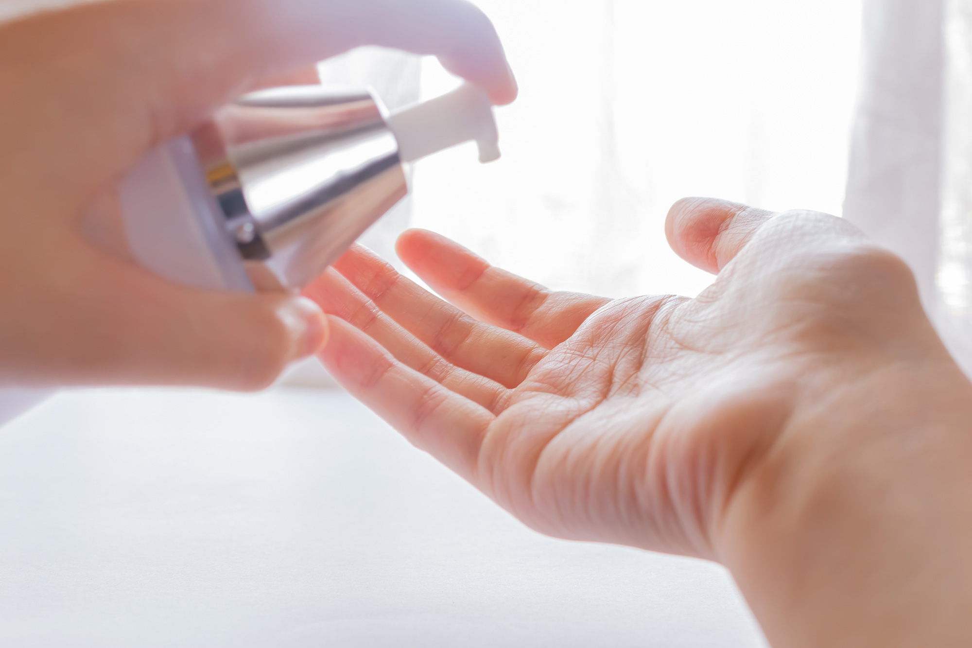 医師監修 乾燥肌におすすめの化粧水と選び方 スキンケアをしても