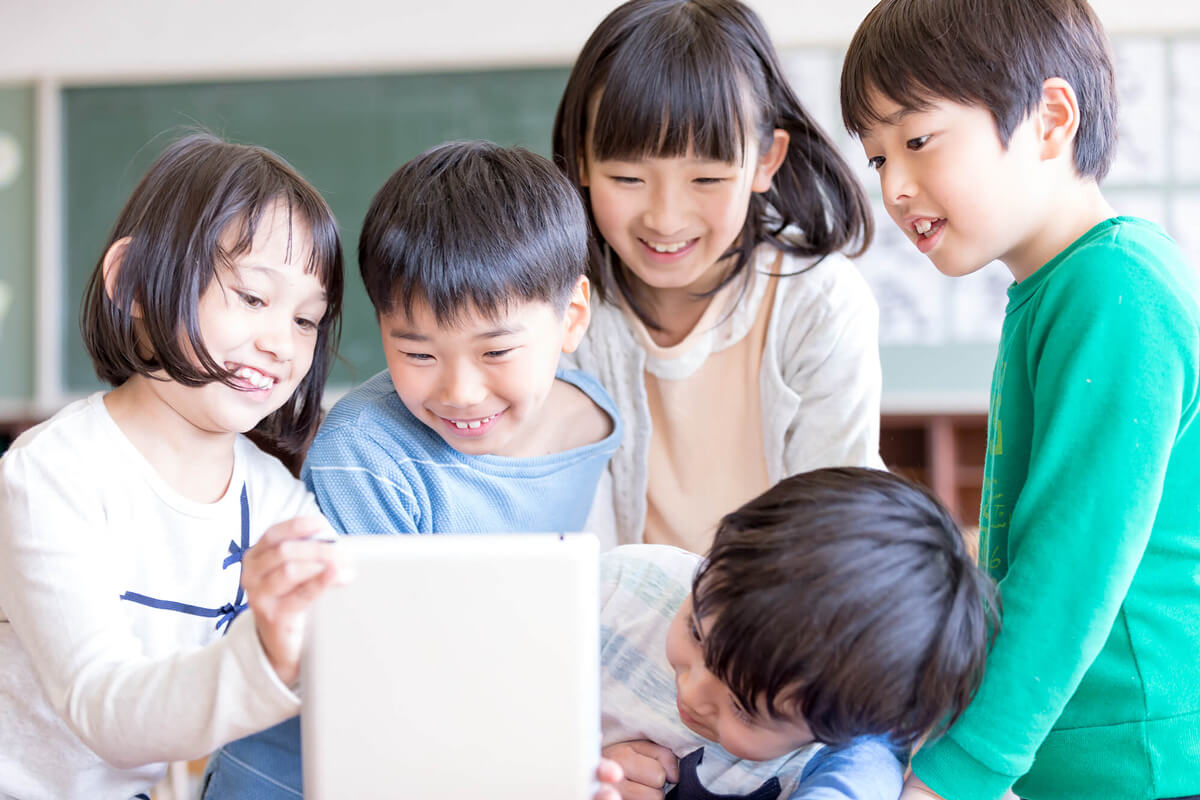 小学生がスーパースプレッダーになる理由